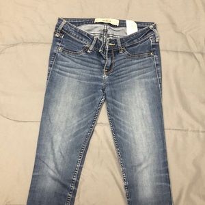 Hollister Jean